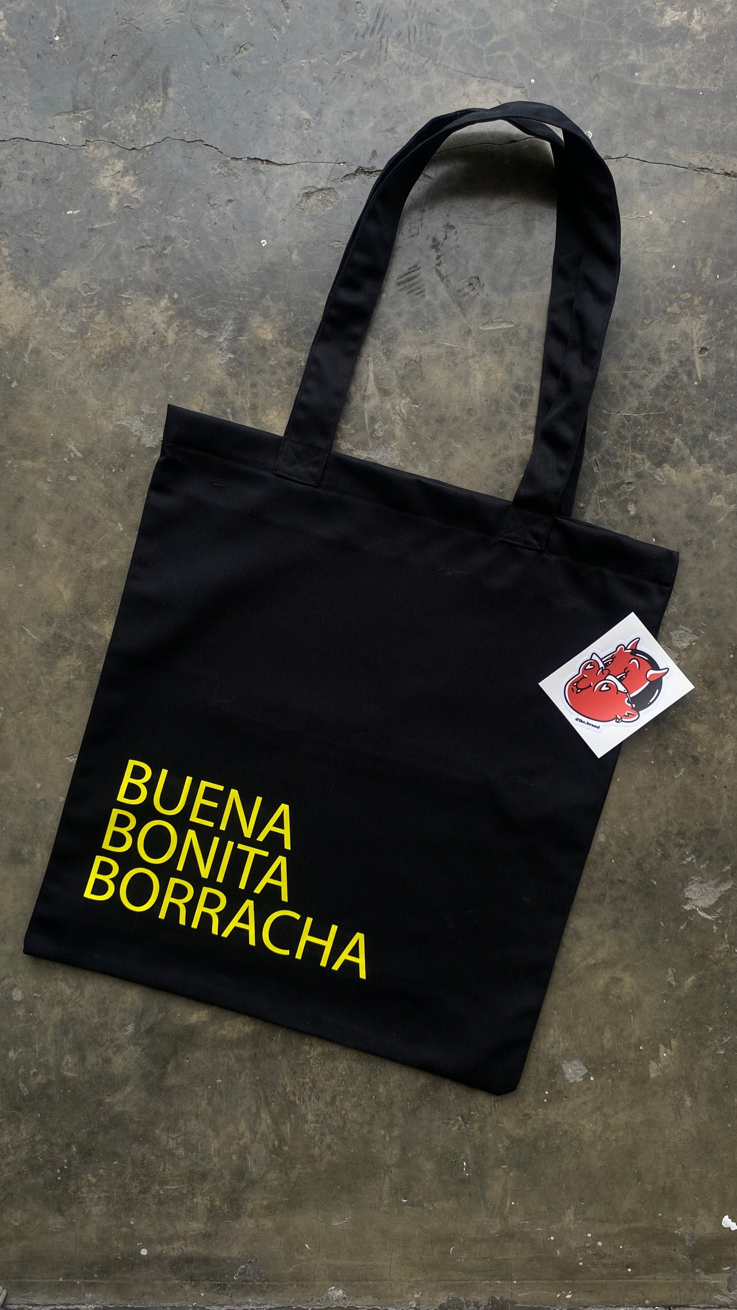BUENA BONITA BORRACHA TOTE BAG